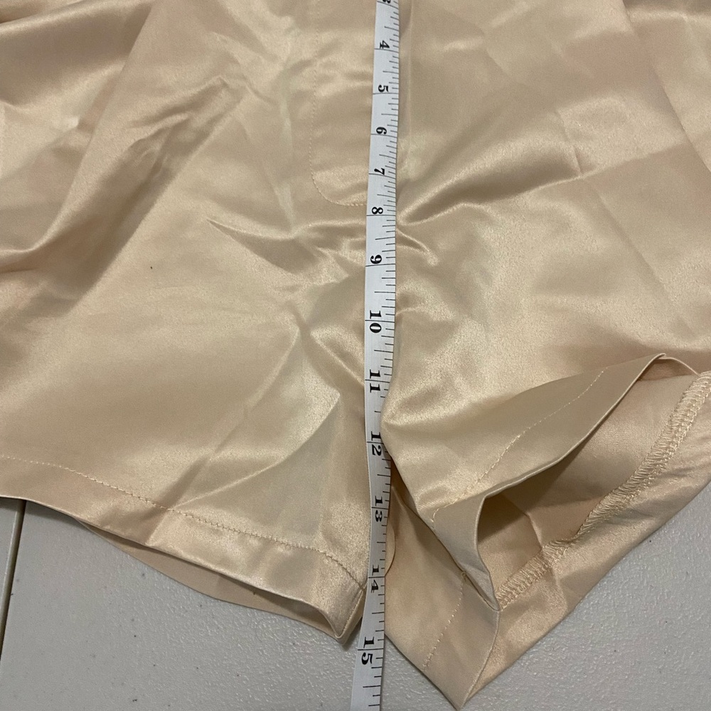 Summer Loose Lady Shorts (L) - Picture 4 of 6